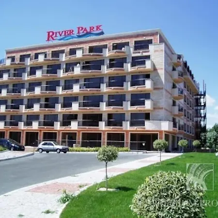 Apartamento 204 студия в комплексе River Park *